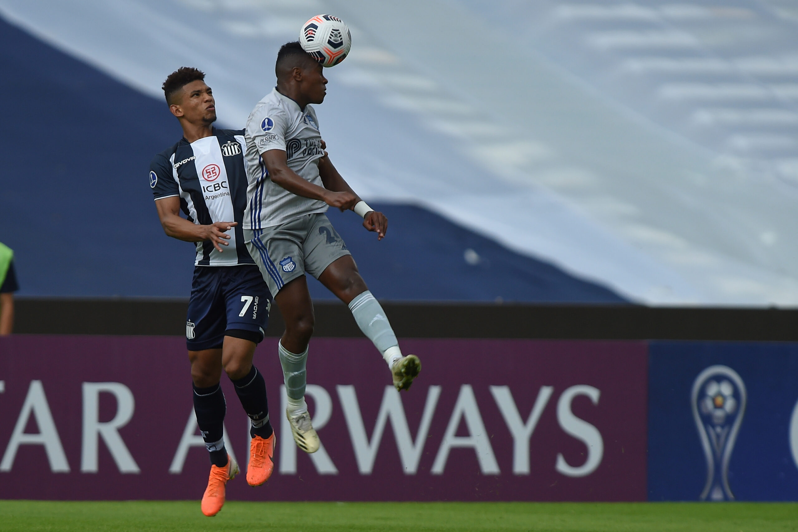 CORDOBA, Argentina, 22/04/2021 - Copa CONMEBOL Sudamericana 2021 - Talleres (ARG) vs Emelec (ECU) - Estadio Mario Kempes . Photo by : Staff Images / CONMEBOL